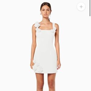 NWT ELLIATT White Floral Appliqué Square Neck Mini Dress